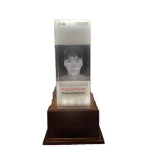 Crystal Trophies - CGT015